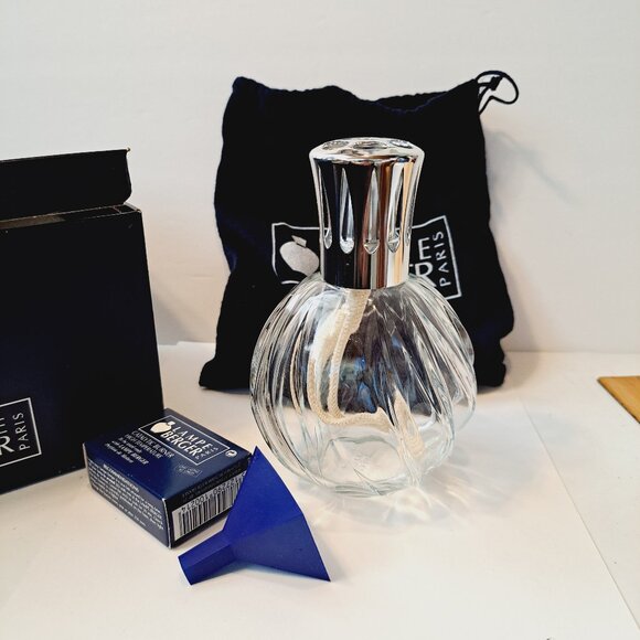 LAMPE BERGER Swirl Ribbed Clear Glass Fragrance  Lamp w/Wick Cap & Crown in box - Picture 1 of 11